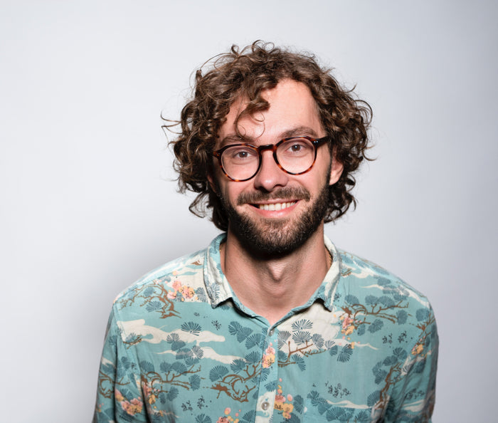 7 Easy Ways To Get Curly Hair For Men In 2024